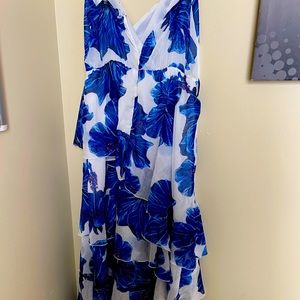 Fashion nova “Gorgeous Girl” Maxi dress